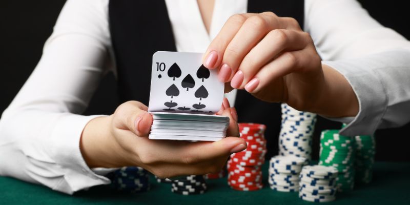 Hướng dẫn cách chơi bài baccarat cơ bản cho người mới